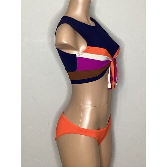 New. Robin Piccone bikini set. M-top/S-bottom. Retails $168 - Picture 3 of 10